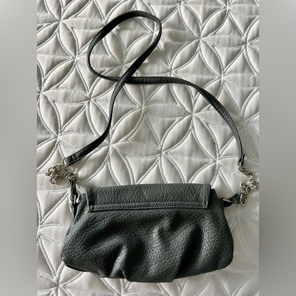 Small grey Nine West crossbody bag - Picture 2 of 4